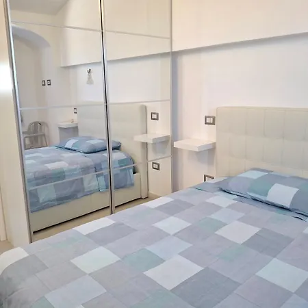Con Piscina Vista Mare
