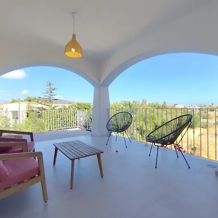 Villa Con Piscina Vista Mare